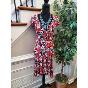 Free People Women Red Floral Rayon V-Neck Short Sleeve Knee Length Dress Size M